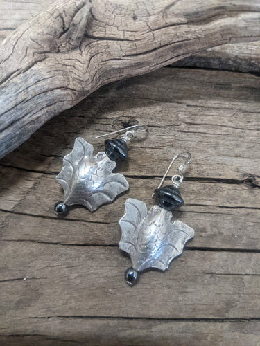 Earrings- Thai silver bats 10816