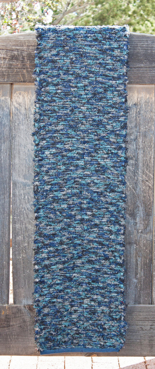 Blue Chorus Table Runner 23.005