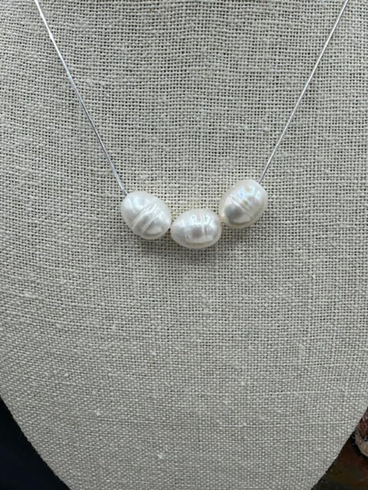 Three White Pearl Necklace 4437