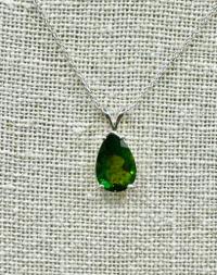 Chrome Diopside Pendant by Suzanne Woodworth